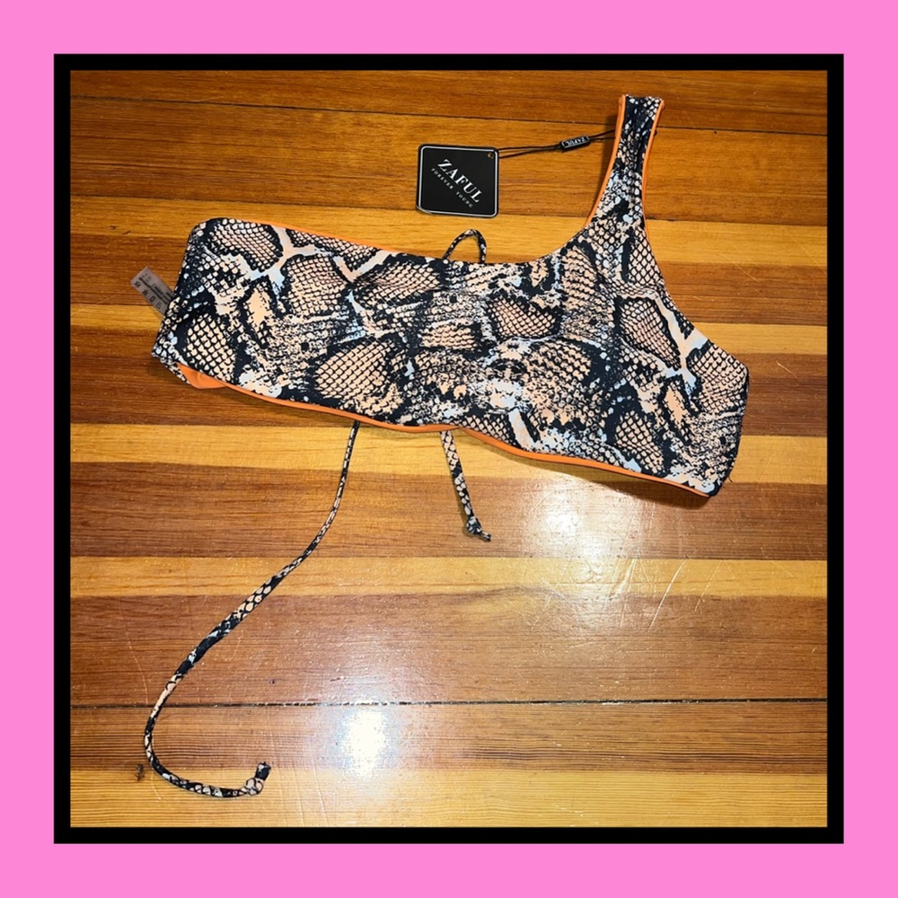 Brand New With Tags Zaful Orange Snake Skin Print Bikini Top (2 FOR $10🍁)